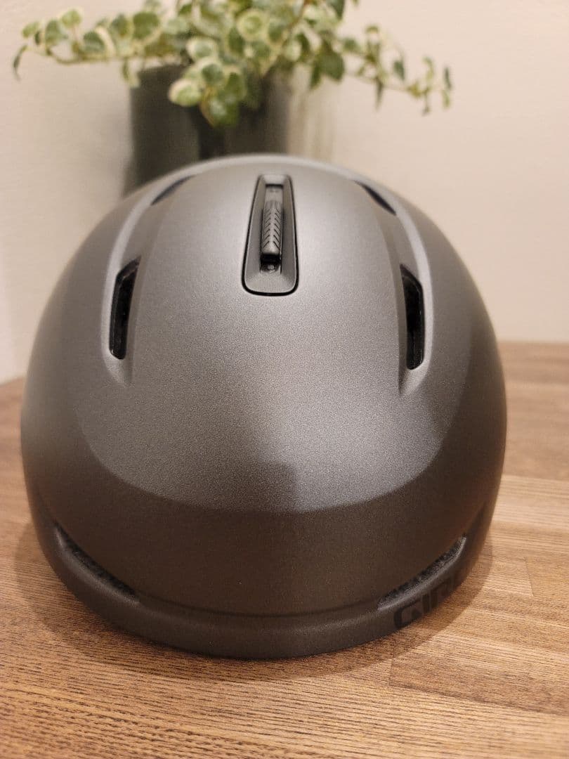 【美品】GIRO NEO グレー Mサイズ アジアンフィット