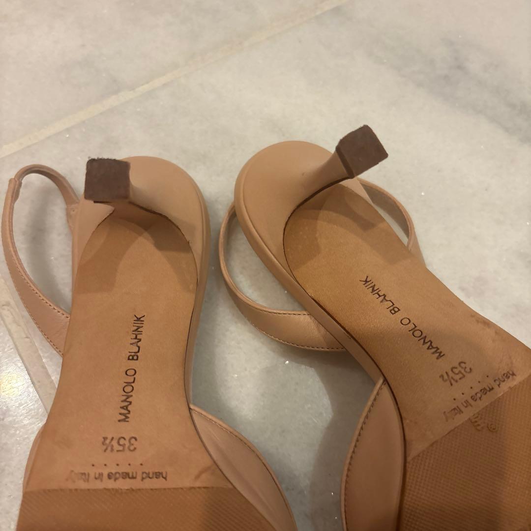 R*Y様 お値下げ！美品！マノロブラニク　メイセールピンクベージュ35.5