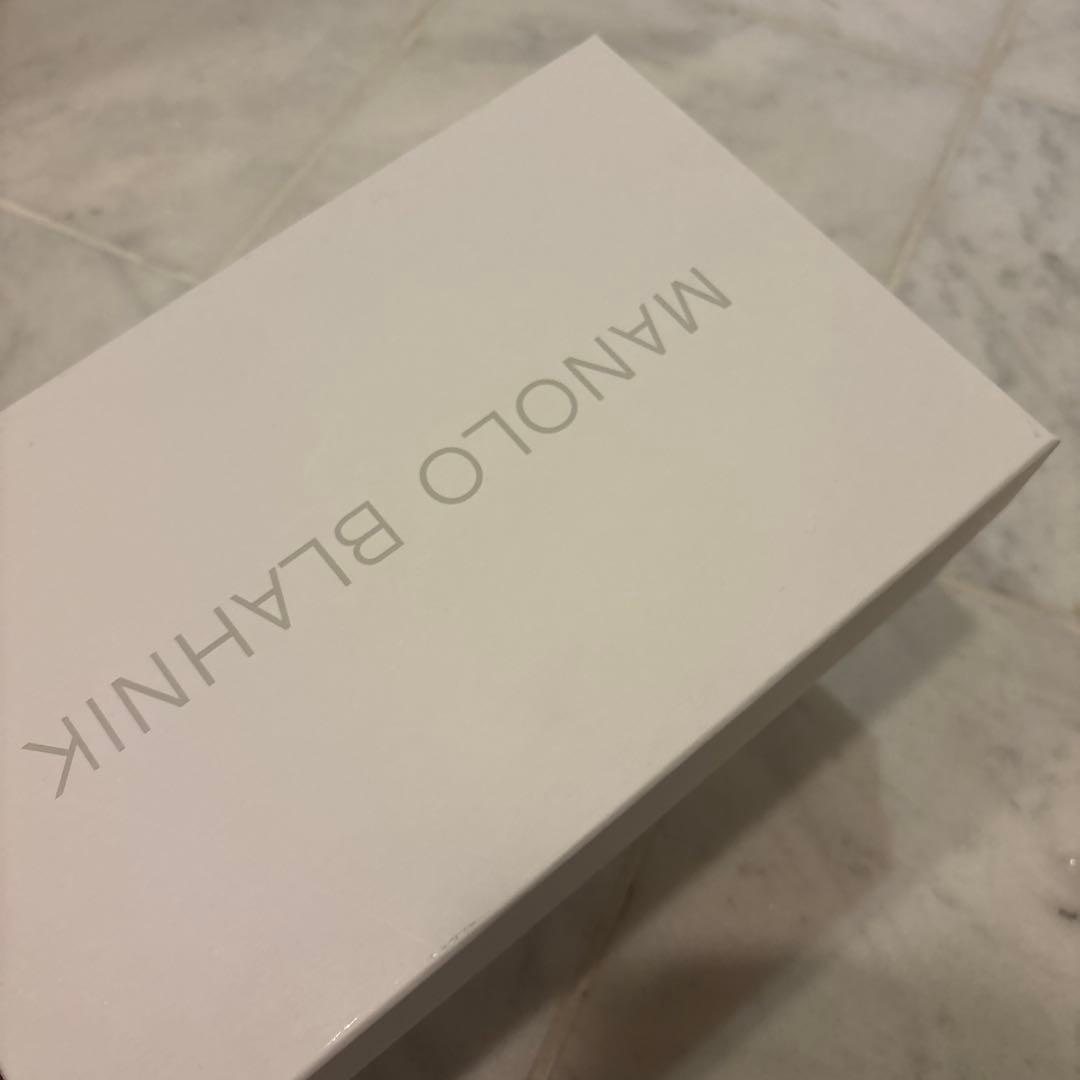 R*Y様 お値下げ！美品！マノロブラニク　メイセールピンクベージュ35.5