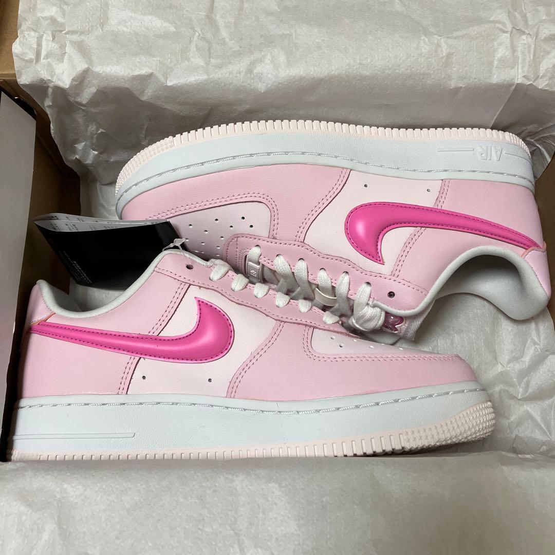 【NIKE】（新品・未使用）ナイキ　エアフォース1 '07 LX