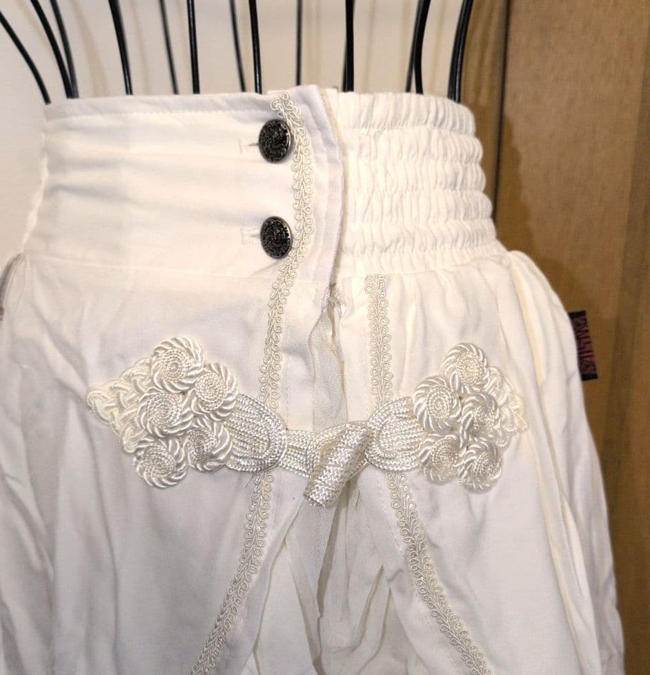 *新品タグ付* OZZONESTE チャイナ風フィッシュテールオーバースカート