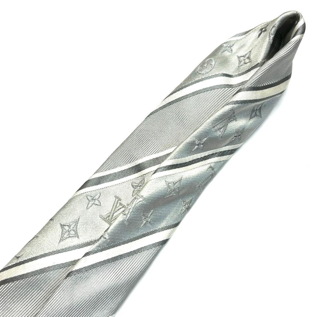 【美品✨】ルイヴィトン ネクタイ シルバー モノグラム レジメンタル 高級シルク