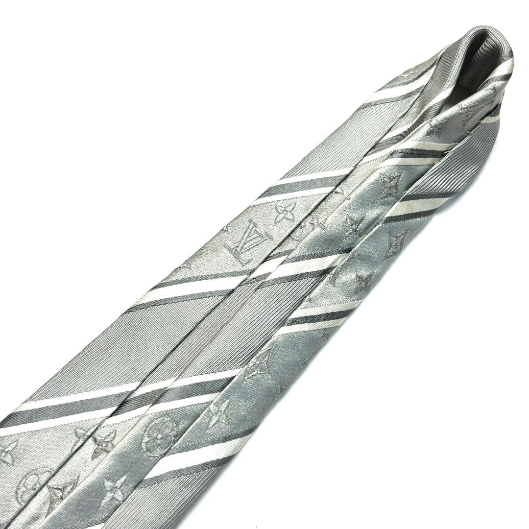 【美品✨】ルイヴィトン ネクタイ シルバー モノグラム レジメンタル 高級シルク