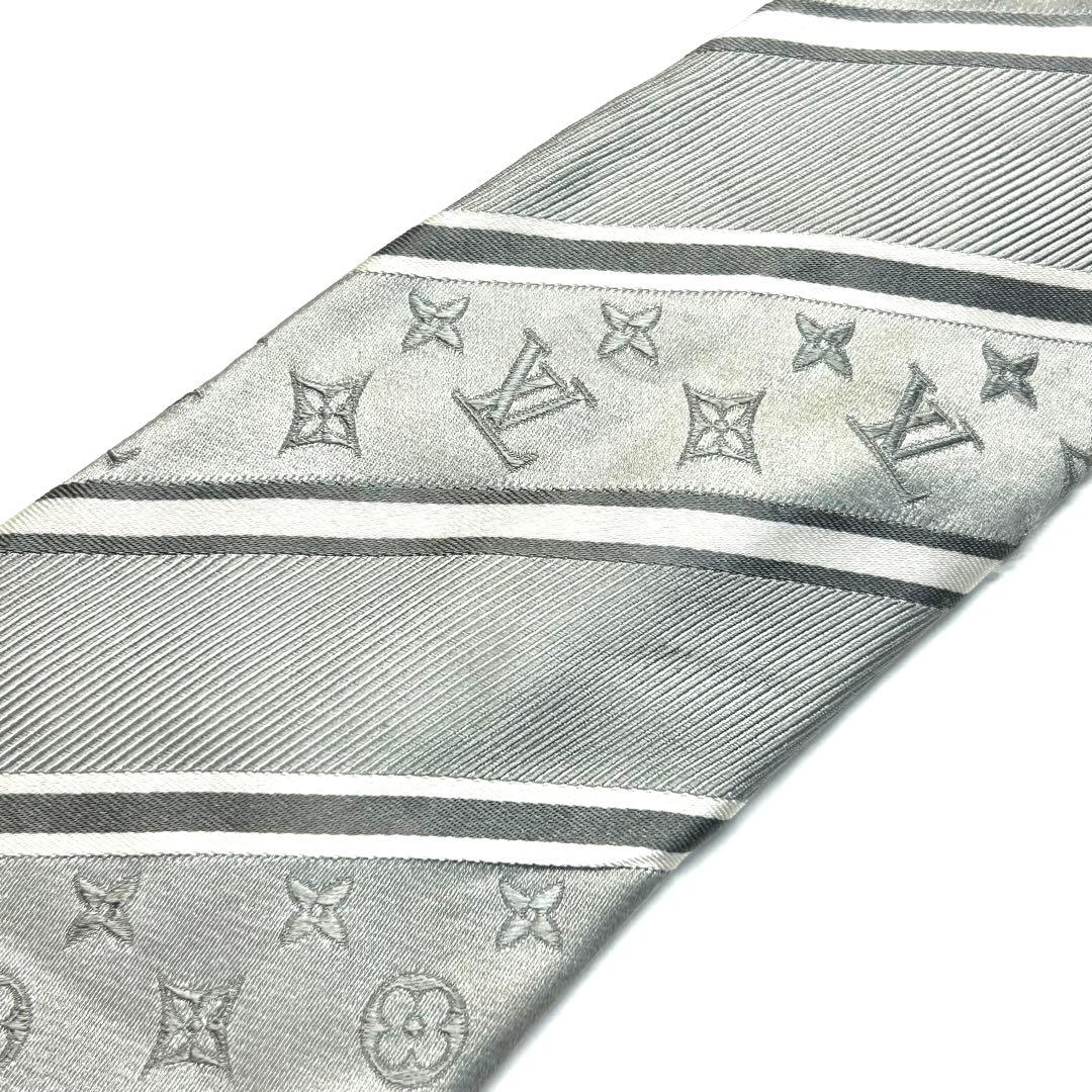 【美品✨】ルイヴィトン ネクタイ シルバー モノグラム レジメンタル 高級シルク