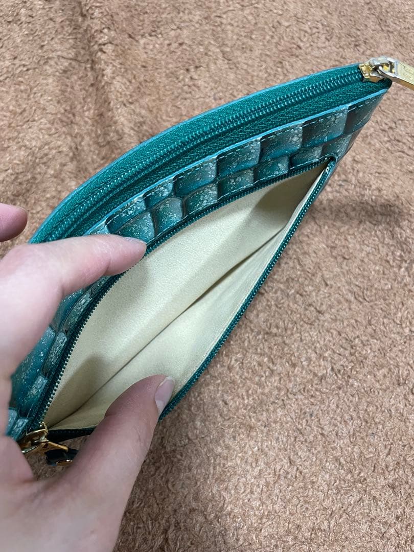ATAO クラリティ エバーグリーン クロコダイル風　長財布