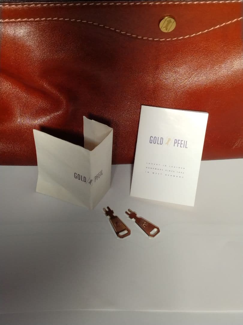 ゴールドファイル　ボストンバッグ