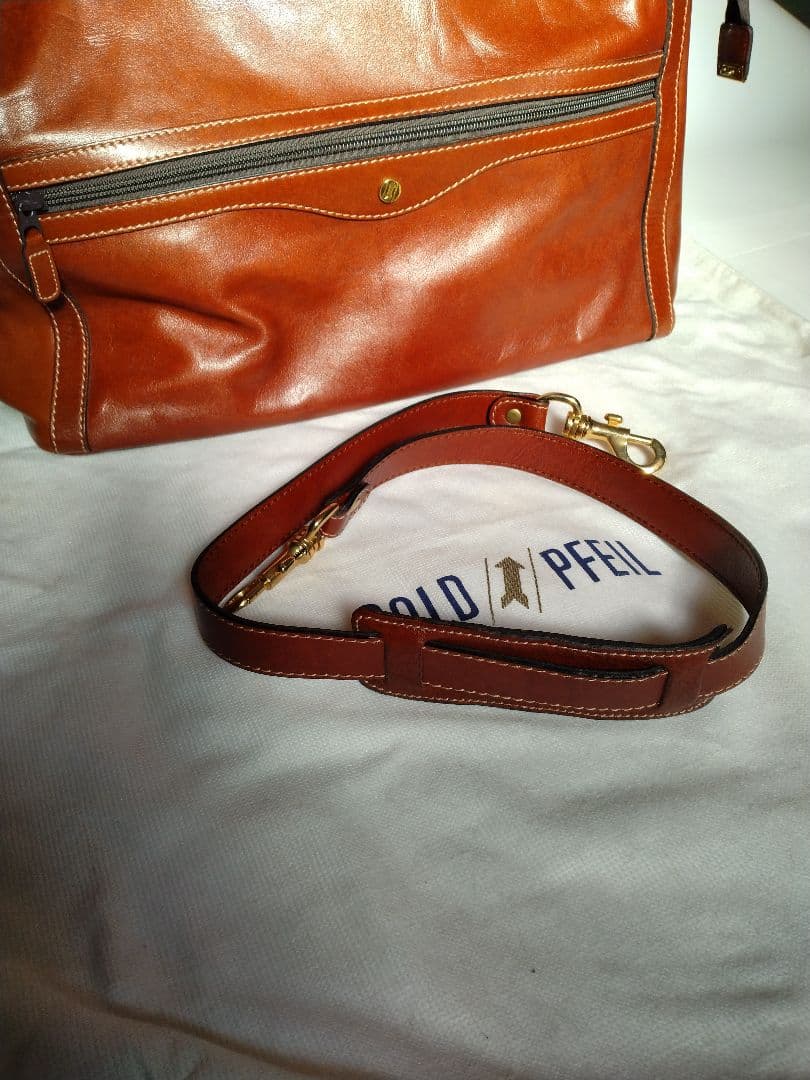 ゴールドファイル　ボストンバッグ