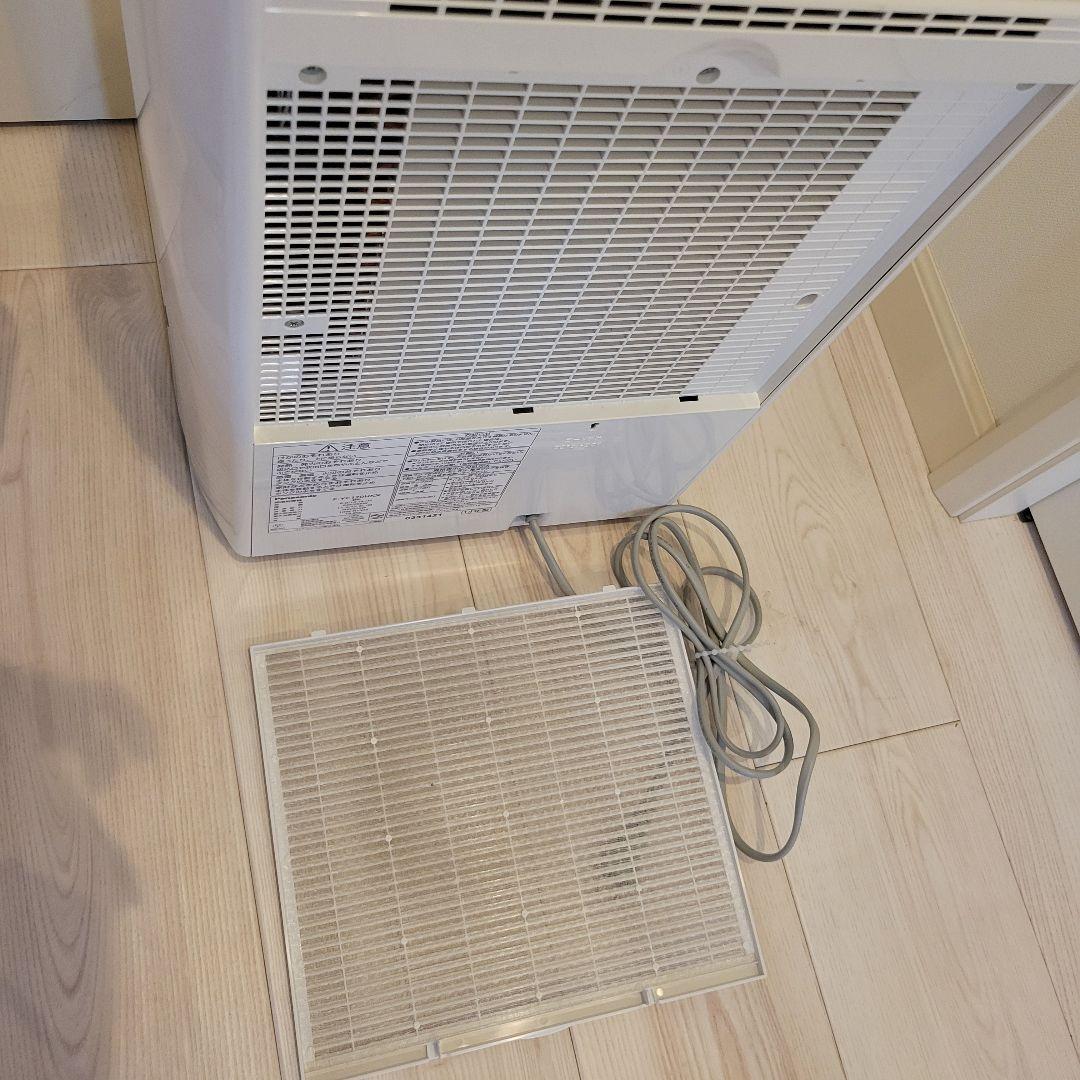 【美品】 Panasonic 除湿乾燥機　F-YC120HKX