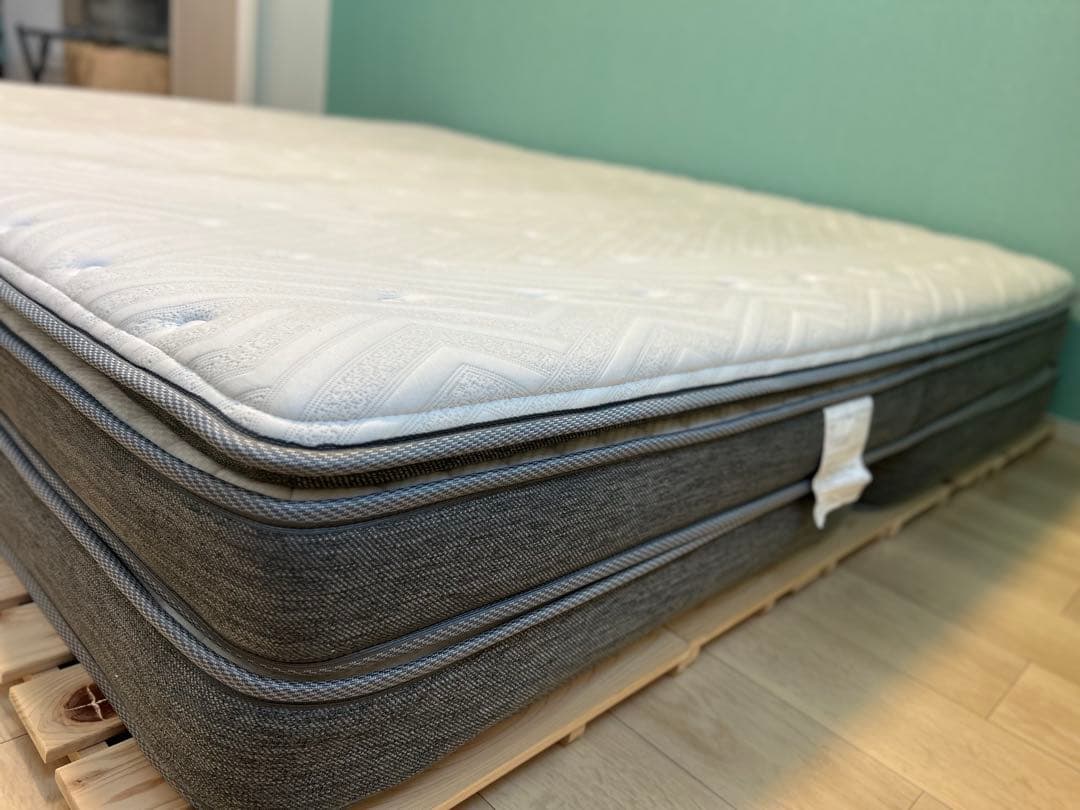 【4/13まで出品】ニトリ Nスリープ クイーンサイズ (マットレスのみ）