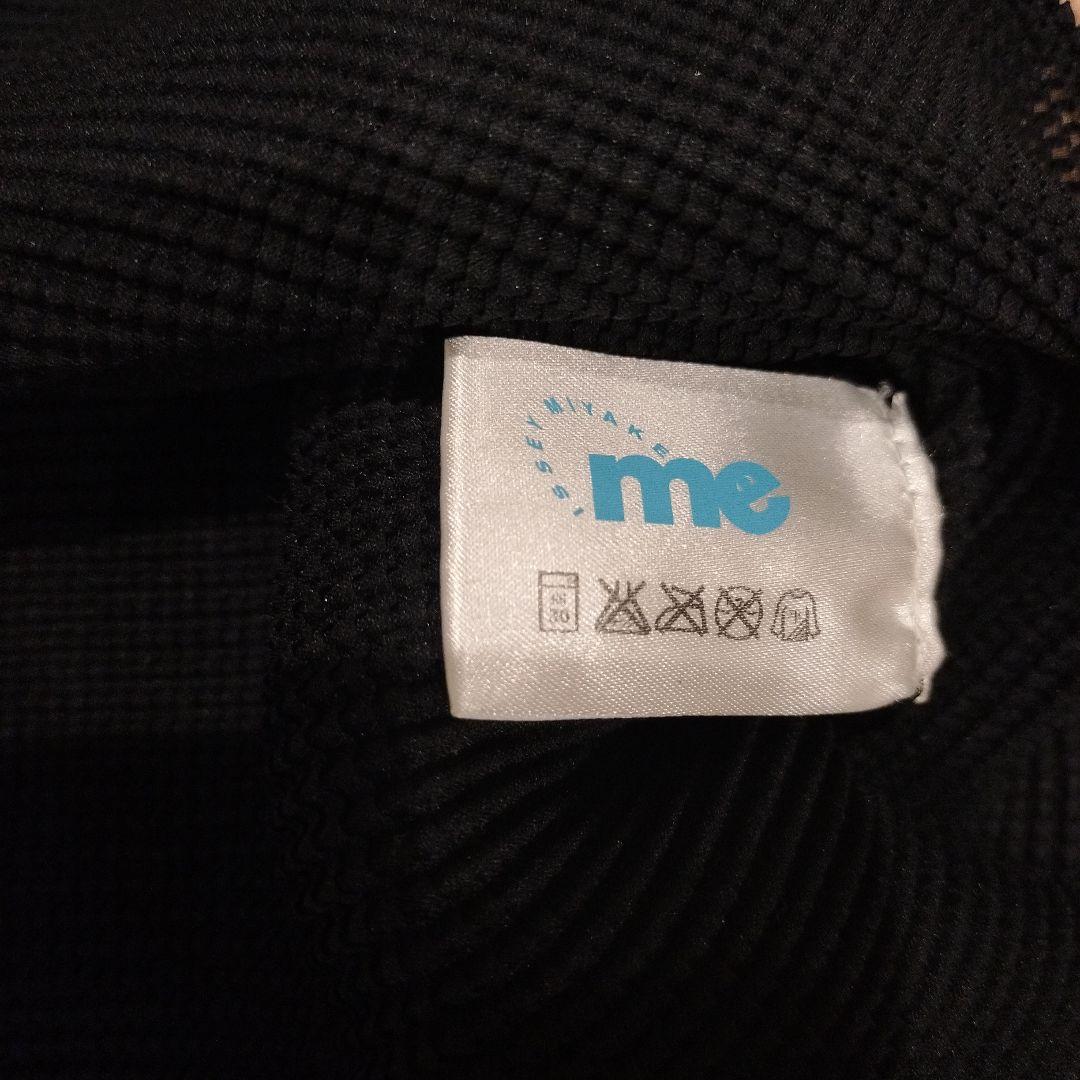 me 音符柄 タートルネック