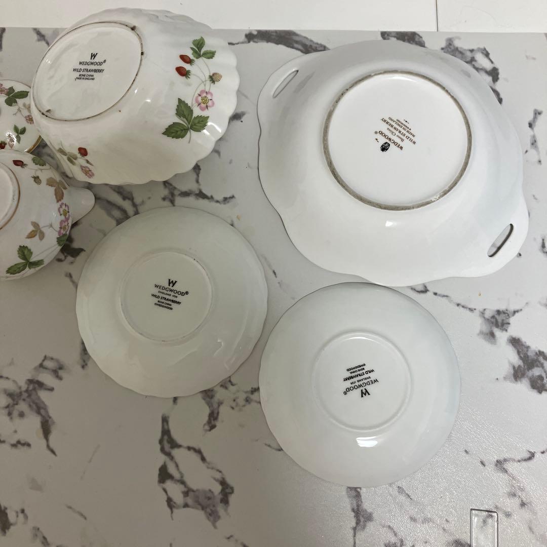 ウエッジウッド　ワイルドストロベリー