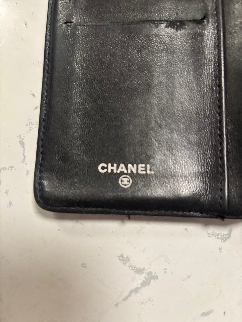 CHANEL ブラック キルティング 長財布