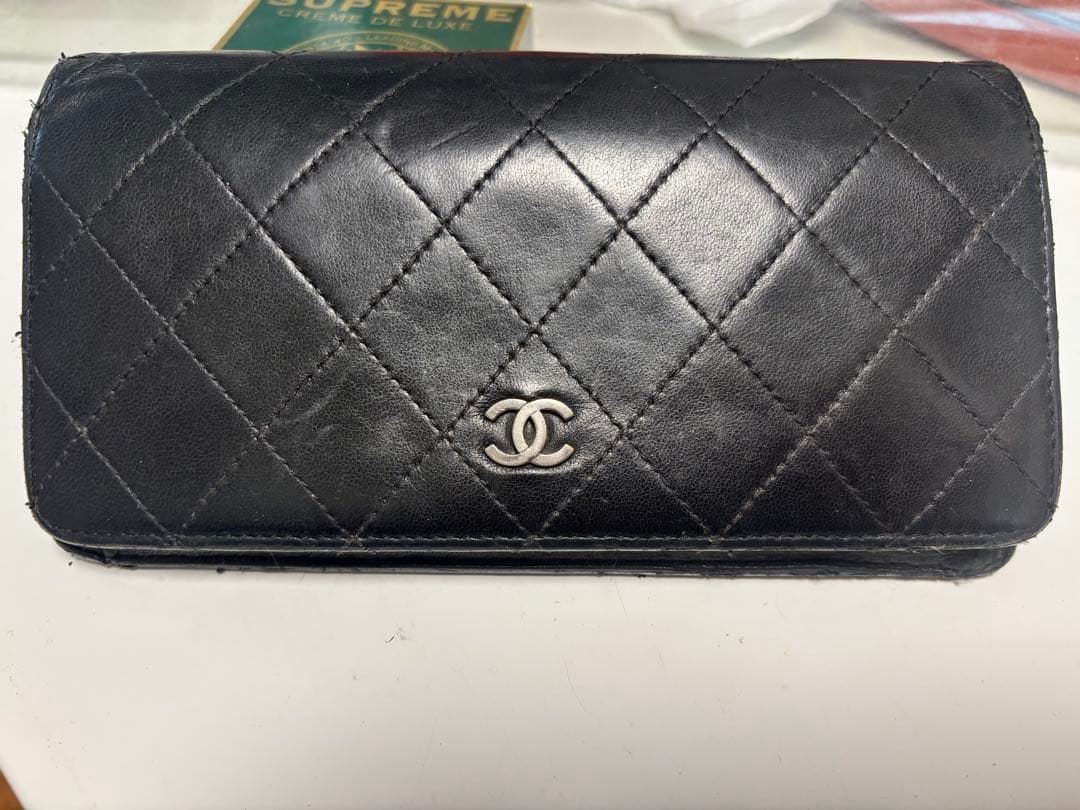 CHANEL ブラック キルティング 長財布