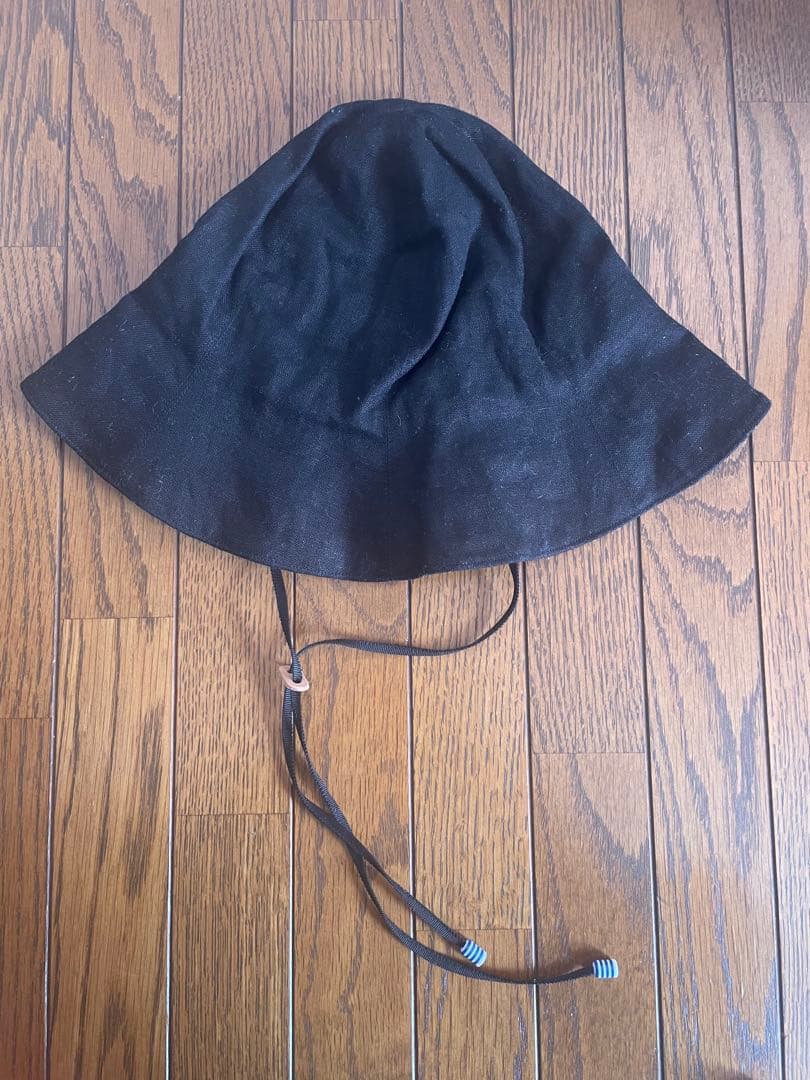 アトリエシャポーグラフィー　リネンチューリップハット