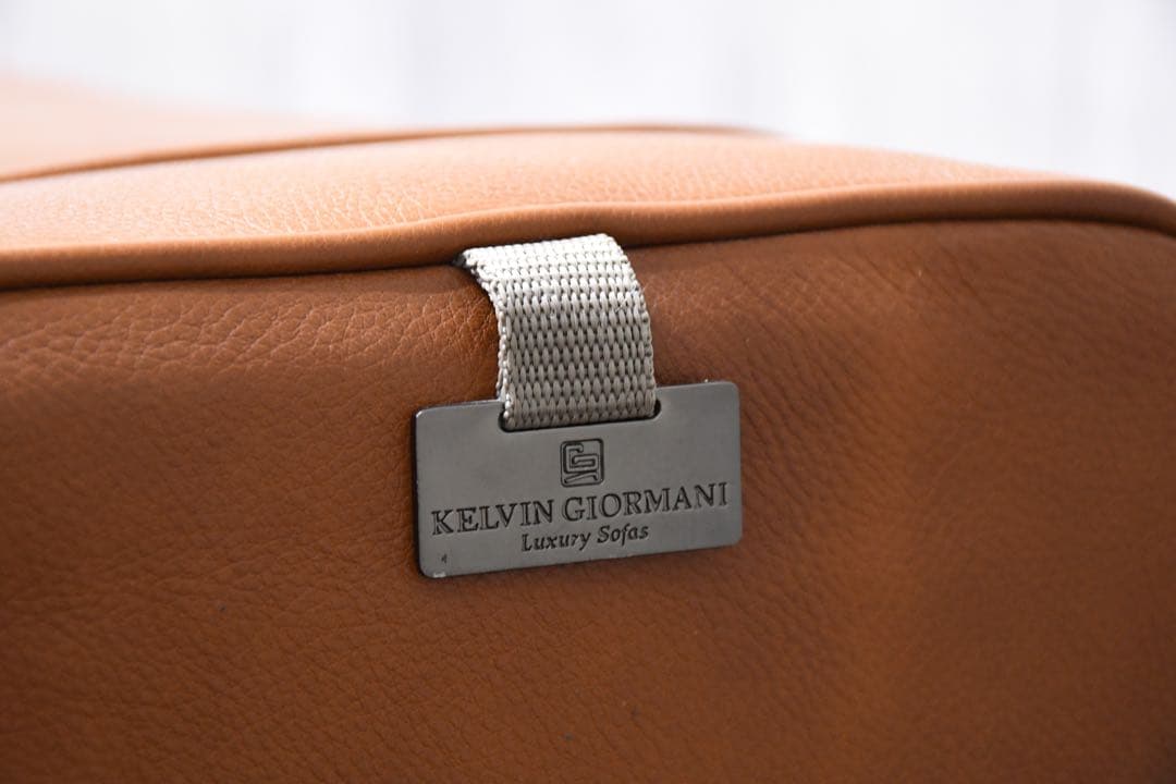 DIK135 ケルビンジョルマーニ 5-6人掛けソファ レザー/総本革張り
