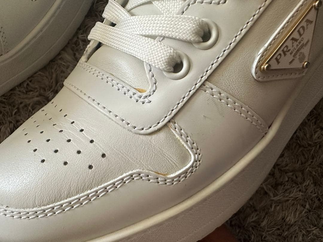 正規品PRADA ダウンタウン　ボールドレザースニーカー サイズ40