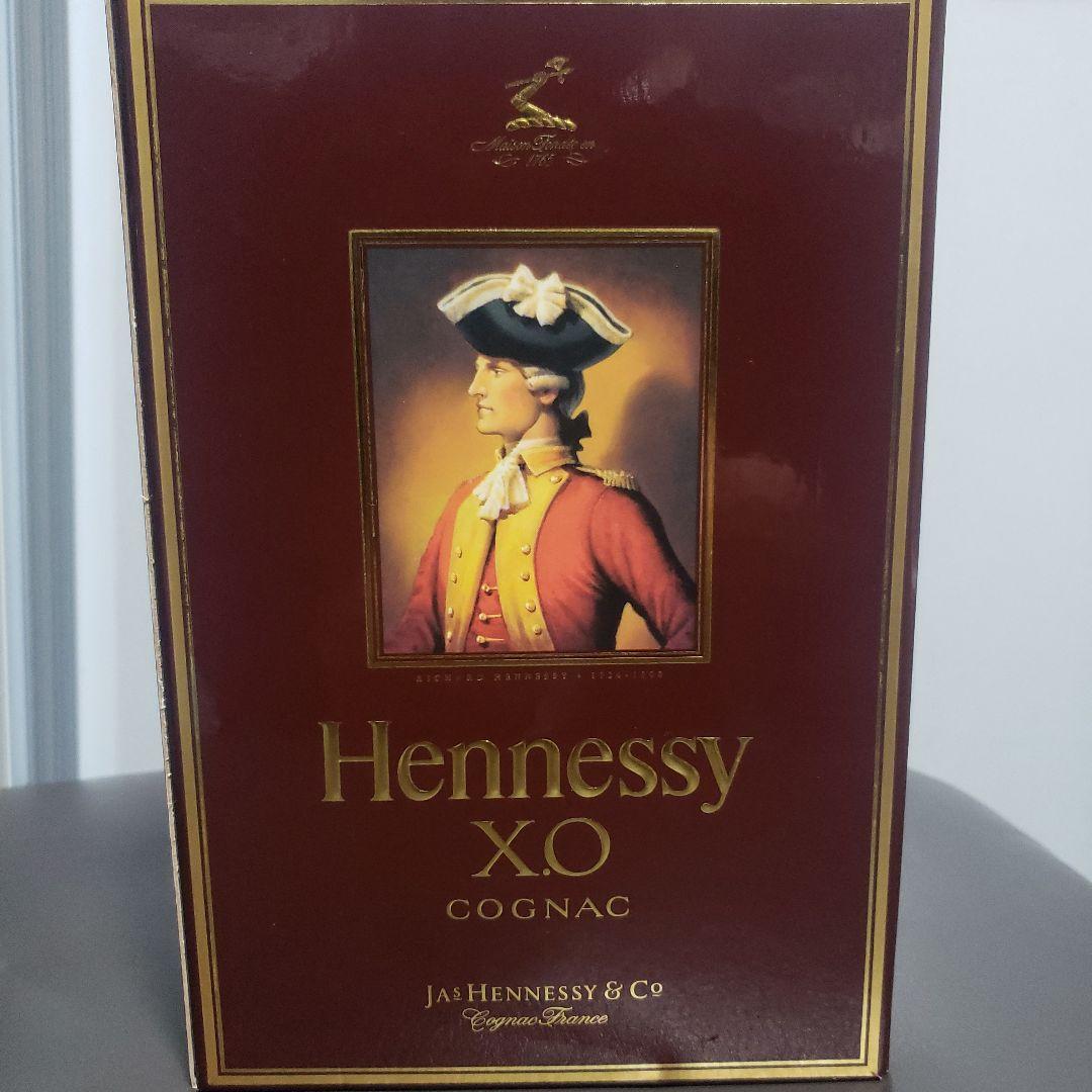 【未開栓】ヘネシーXO 700ml　コニャック　ゴールドキャップ　箱付き