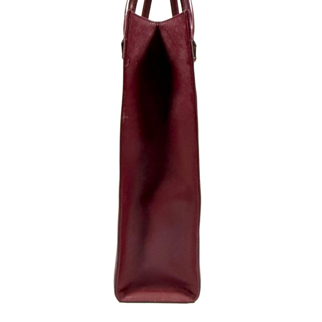 【美品】バーバリー　トートバッグ　サフィアーノレザー　ゴールド金具　ボルドー