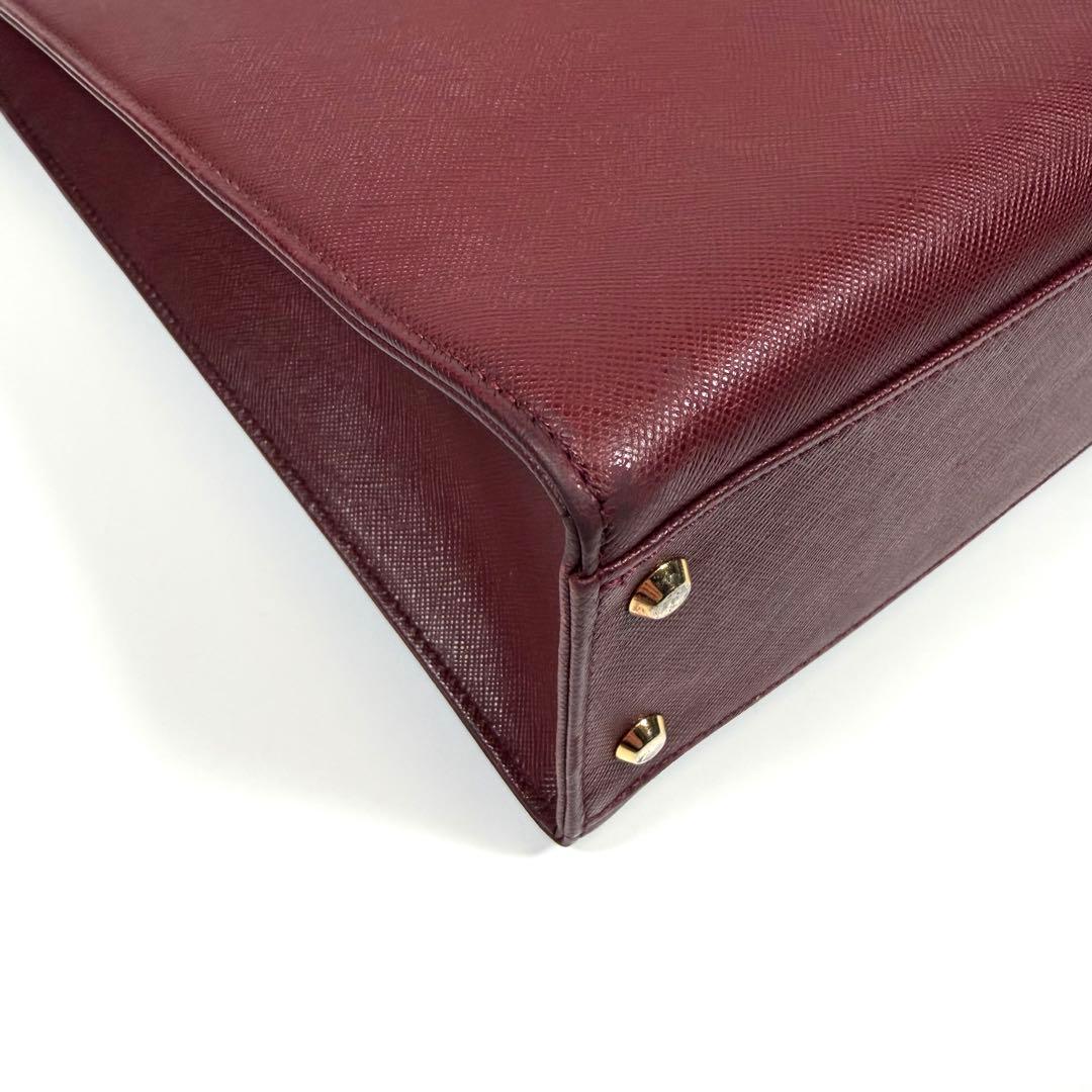 【美品】バーバリー　トートバッグ　サフィアーノレザー　ゴールド金具　ボルドー