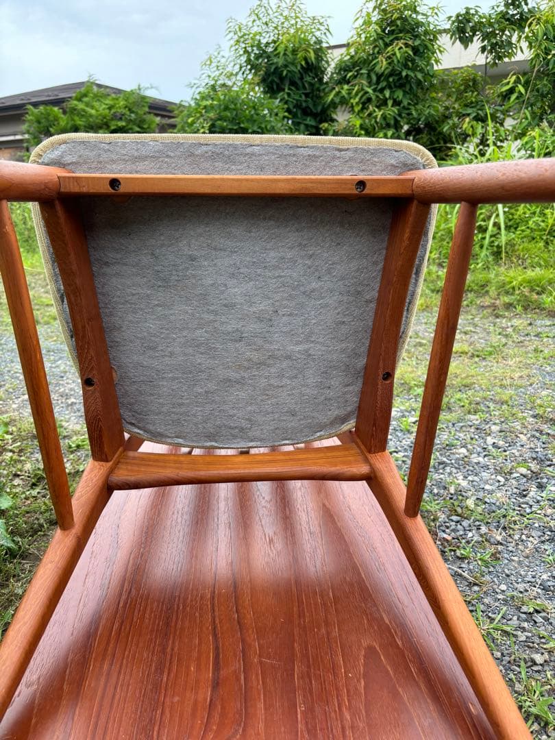 北欧家具　チーク材　ダイニングチェア①