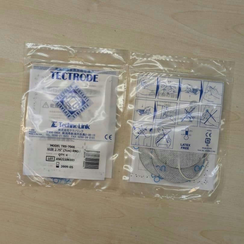 【未使用未開封】EMSダイエット　SHAPE TRON　シェイプトロン