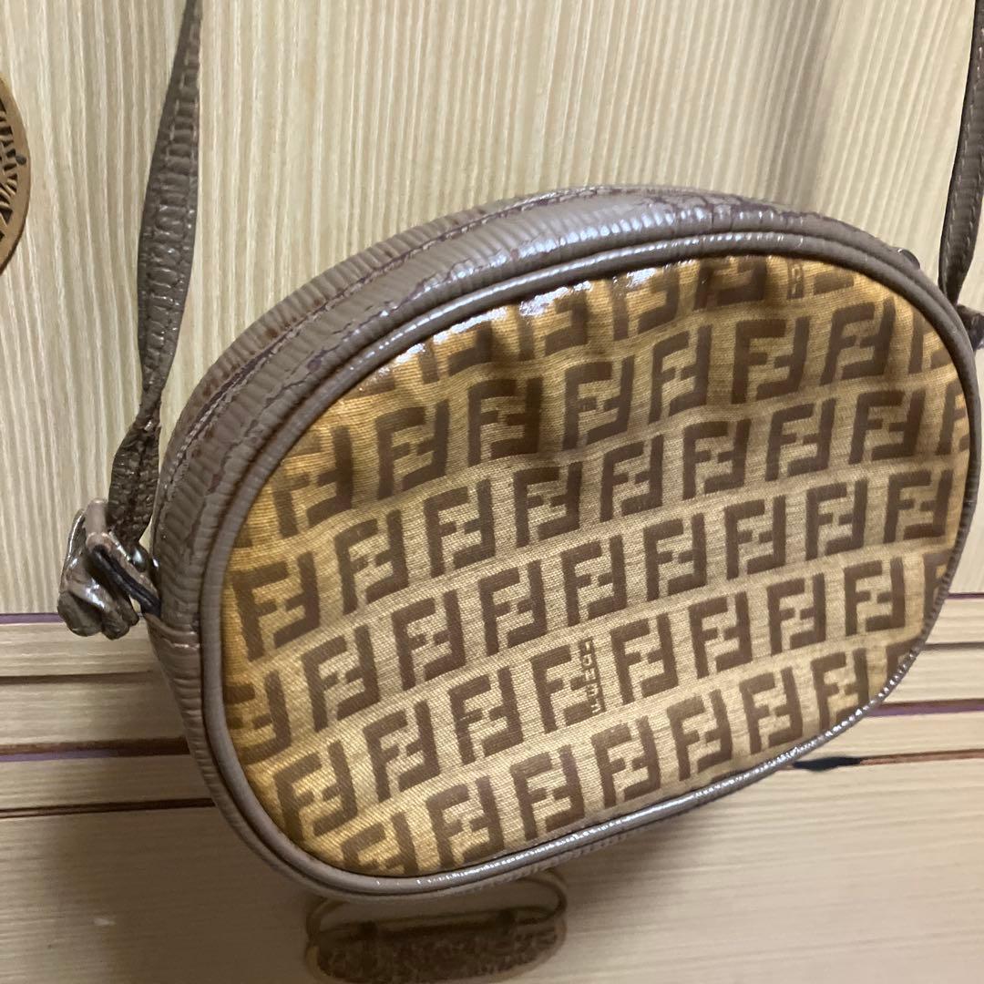 Fendi ショルダーバッグ ブラウン