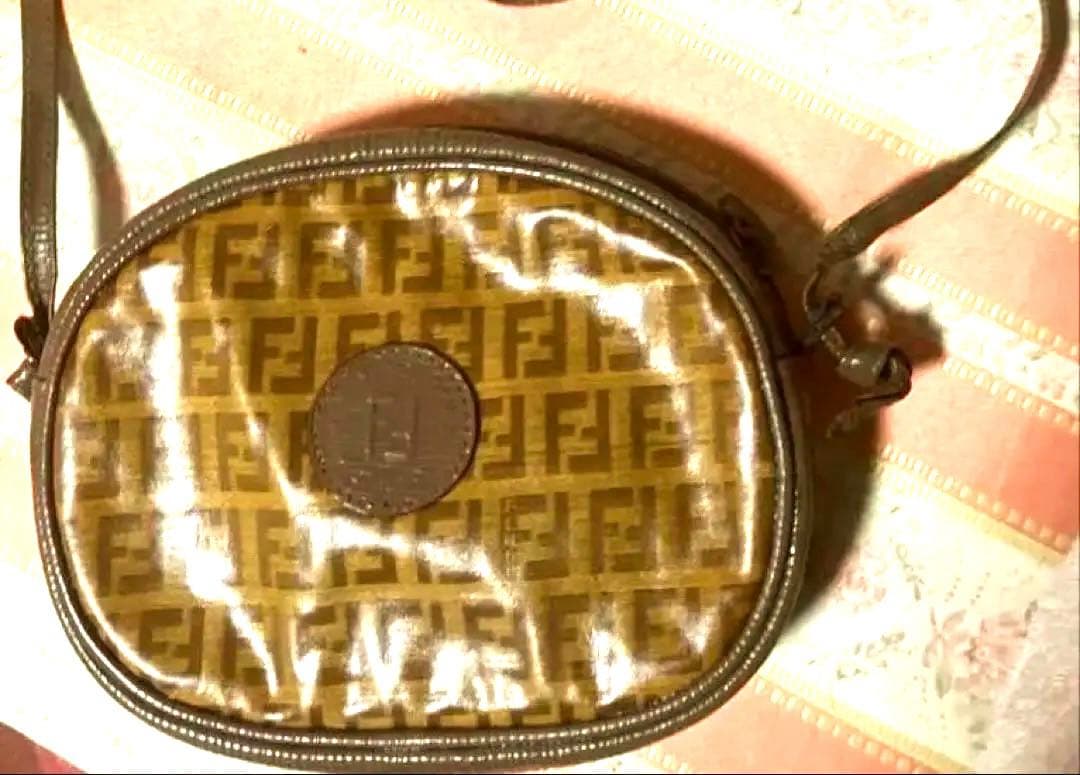 Fendi ショルダーバッグ ブラウン