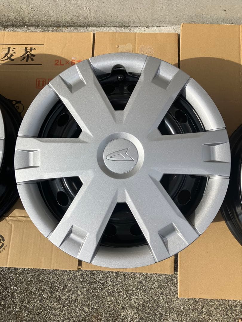 ダイハツ純正12インチホイール(カバー、ナット付き)