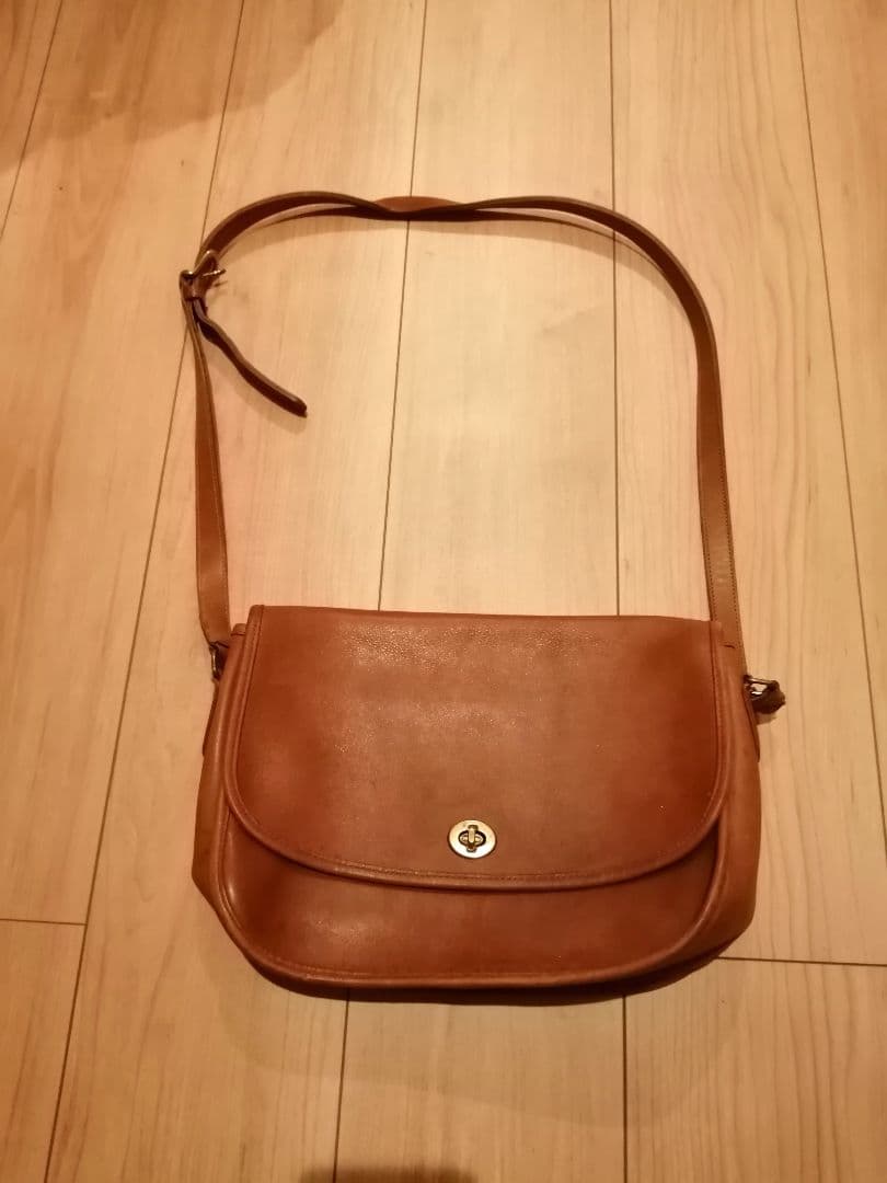 オールドコーチ　coach　ブラウンレザーショルダーバッグ　本革　アメリカ製