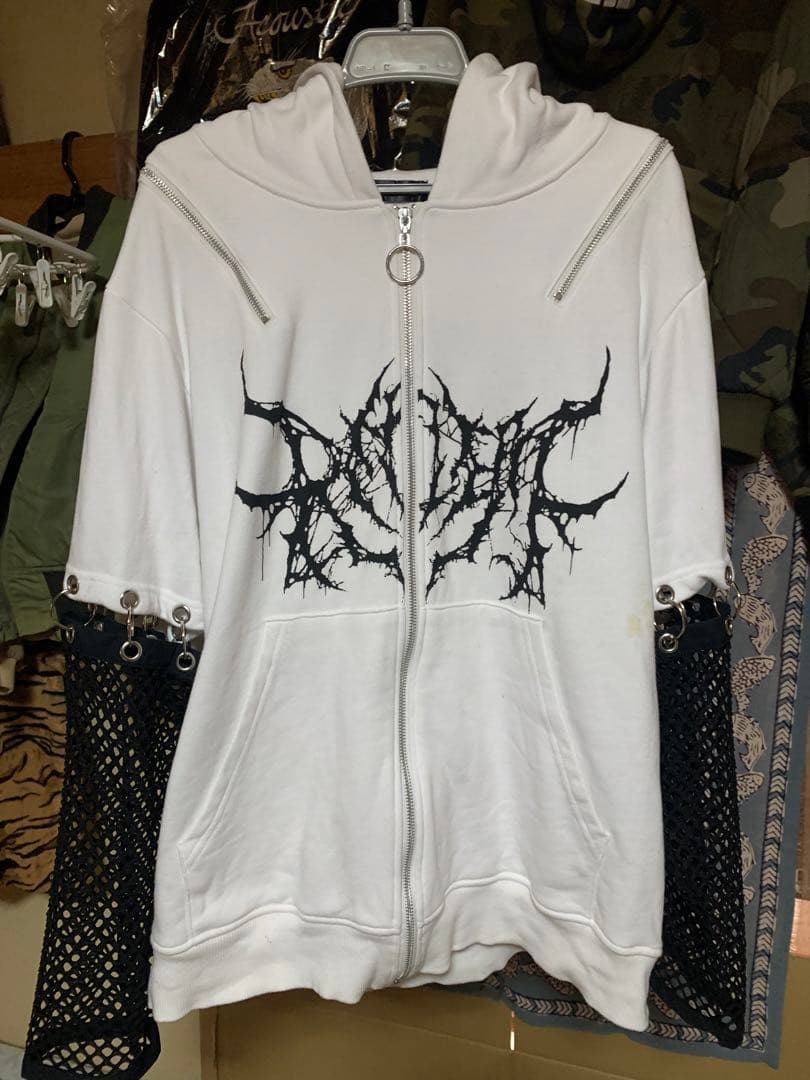 『REFLEM』DEVILデザインセパレートスリーブZIPパーカー⭐︎