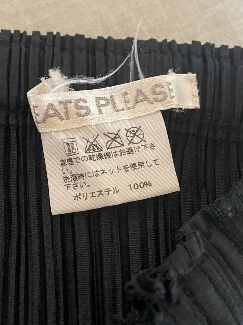 PLEATS PLEASE イッセイミヤケ 黒 プリーツタイトスカート