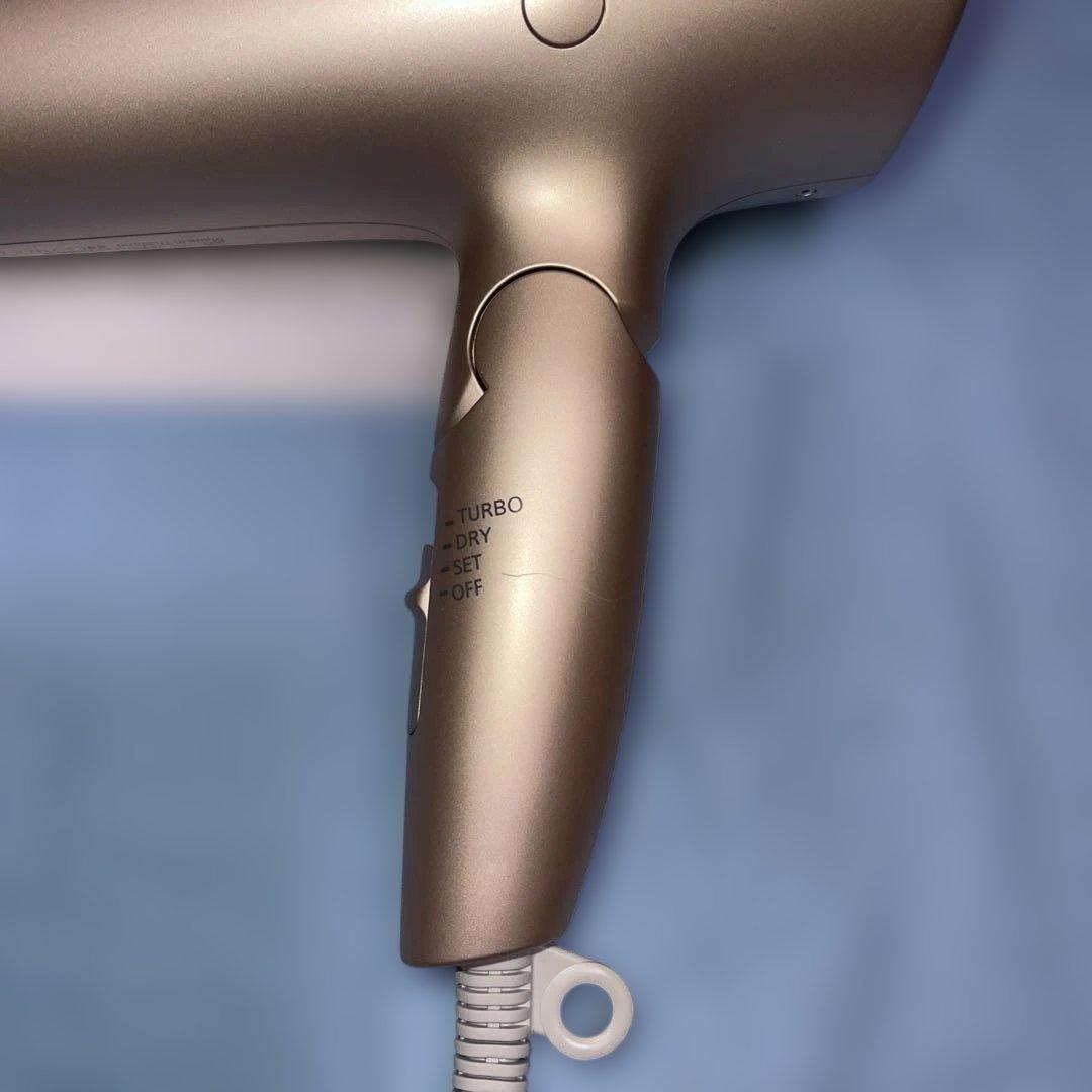 ヘアードライヤー ナノケア パナソニック　EH-NA0G