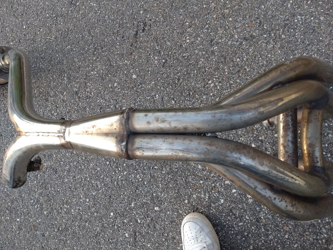 xjr400rに、付けているダブルマフラーです。