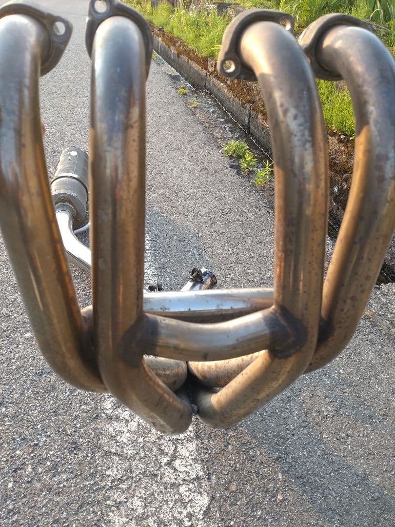 xjr400rに、付けているダブルマフラーです。