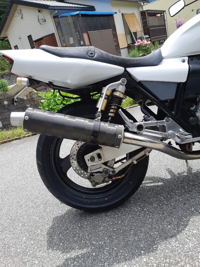 xjr400rに、付けているダブルマフラーです。