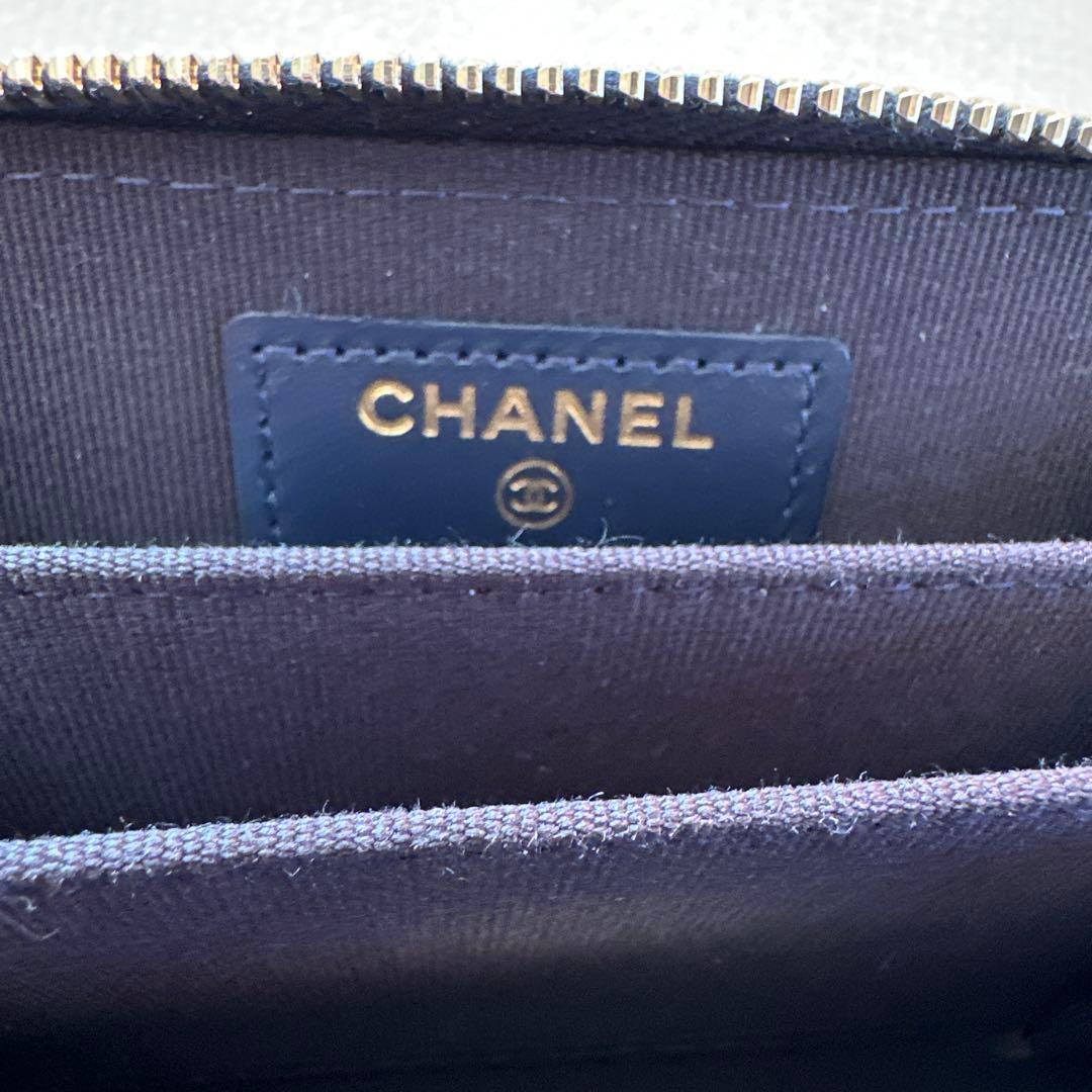 CHANEL ブラック ケース