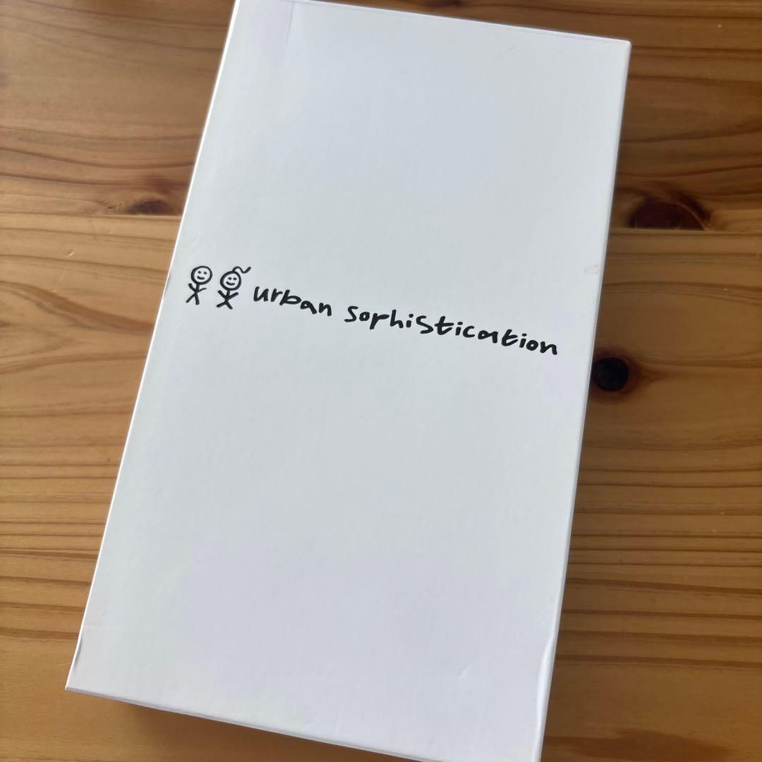 iPhoneアクセサリー urbansophistication iPhone16 avomatcha