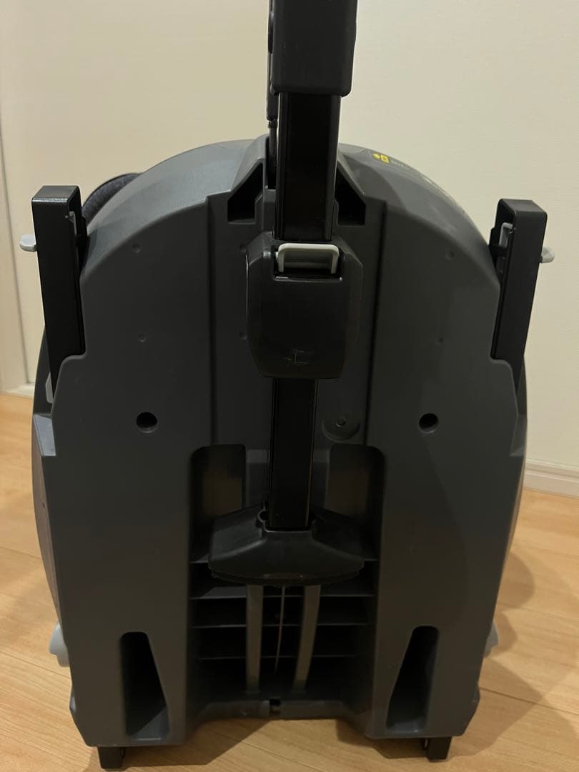 Combi ISOFIXチャイルドシート グレー