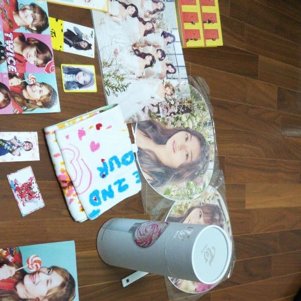 TWICE   Live前には絶対買っとくべきセット