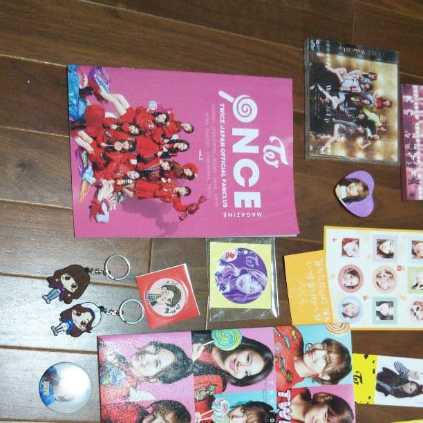 TWICE   Live前には絶対買っとくべきセット
