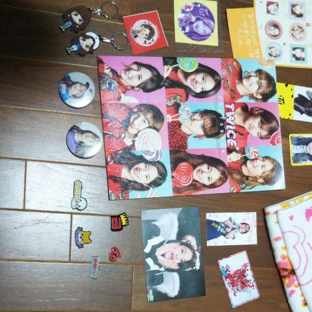 TWICE   Live前には絶対買っとくべきセット