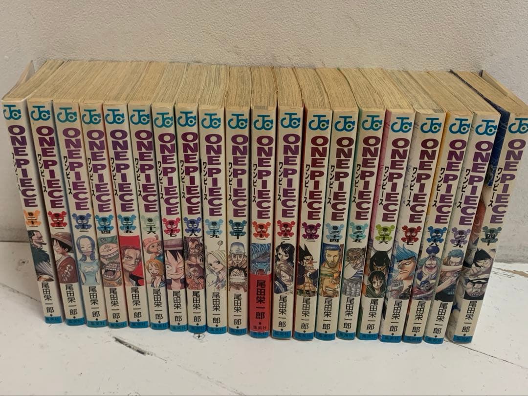 ONE PIECE ワンピース 単行本 1巻〜70巻 その他4冊 計74冊セット