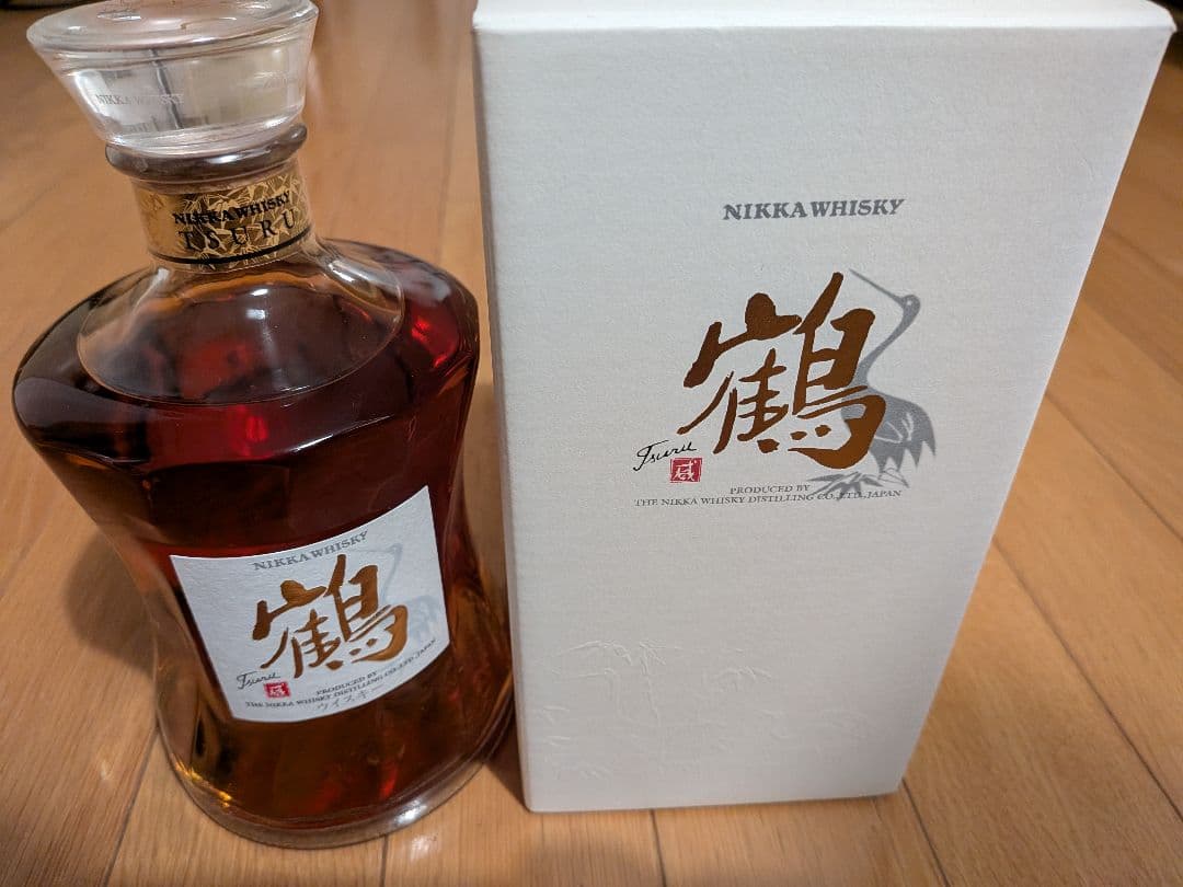 NIKKA 鶴 ウイスキー　700ml
