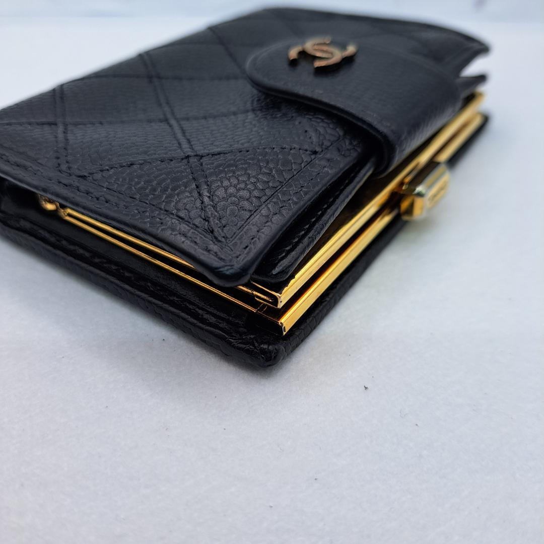 CHANEL　ワイルドステッチ　ブラック　二つ折り財布　折り財布　キャビアスキン