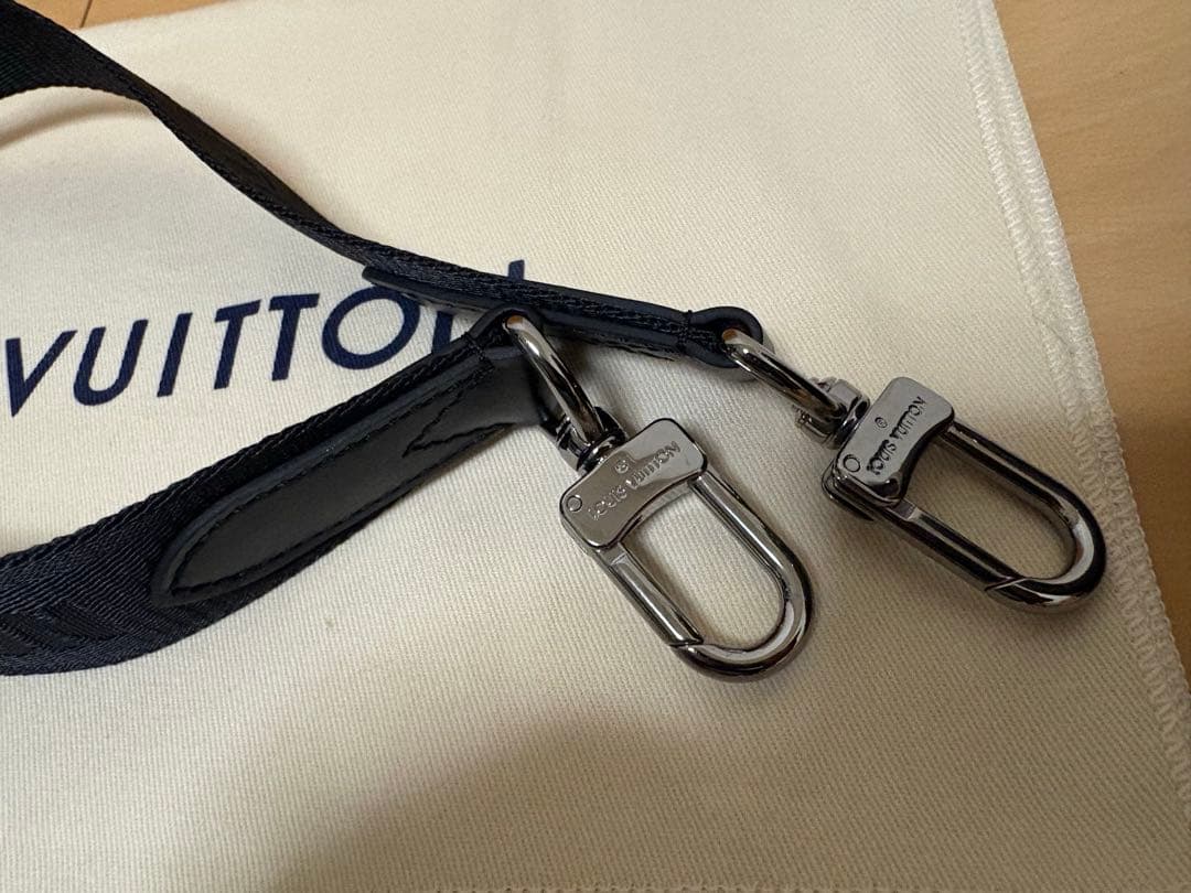 moyaLOUIS VUITTON ブラック ドラムバッグ