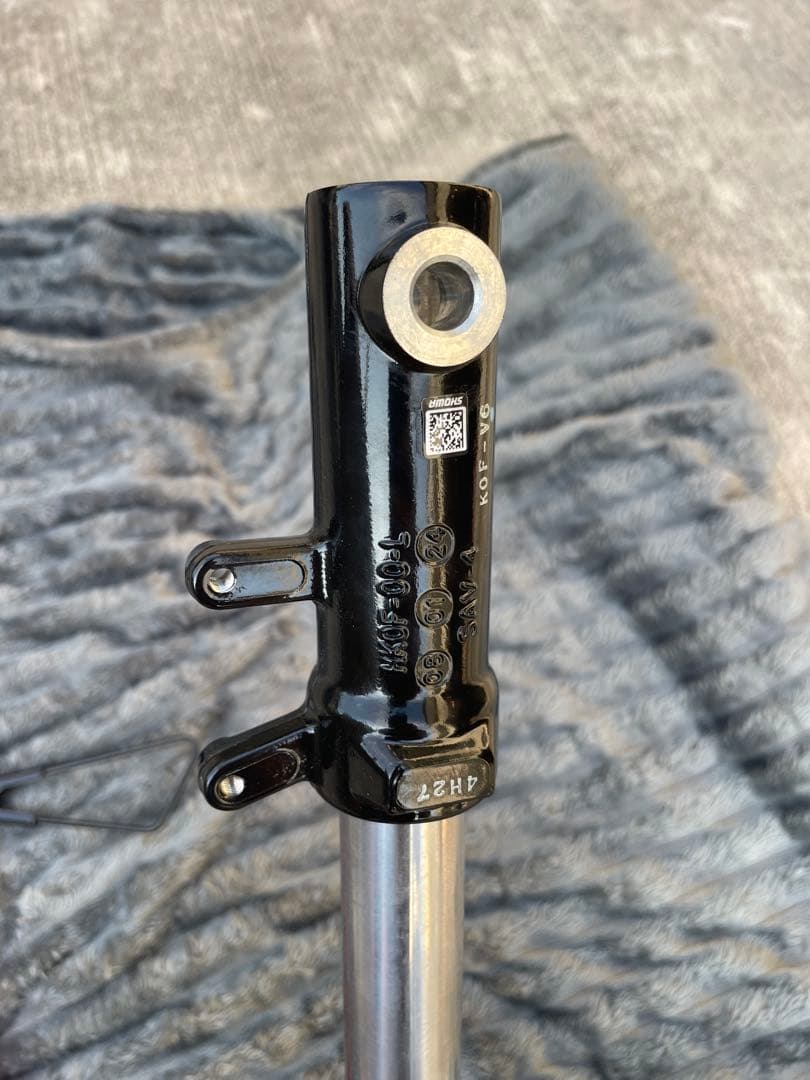 モンキー125（JB05）フロントショック