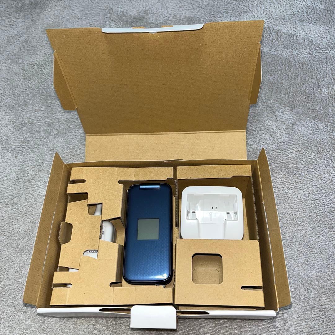 ドコモらくらくホン　F-01M