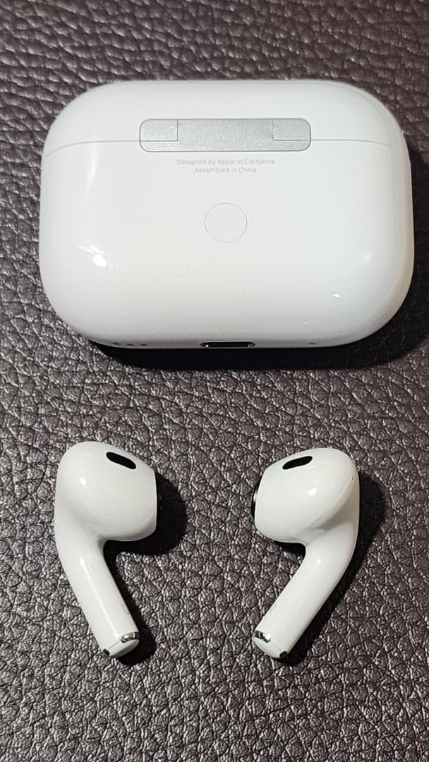 Air Pods Pro 2 (第2世代) 充電ケース付き lightning