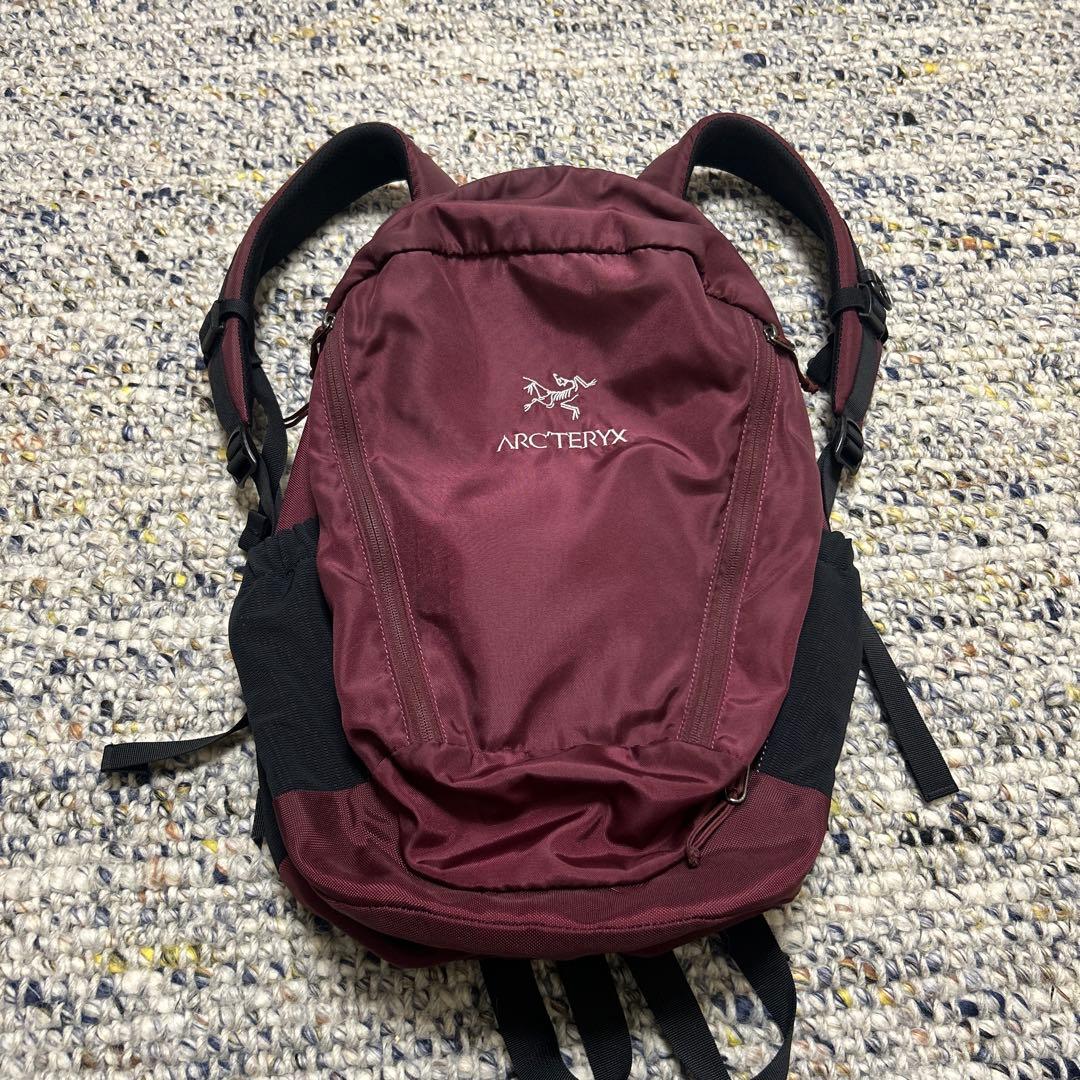 希少カラー ARC'TERYX mantis26 リュック ナイロン