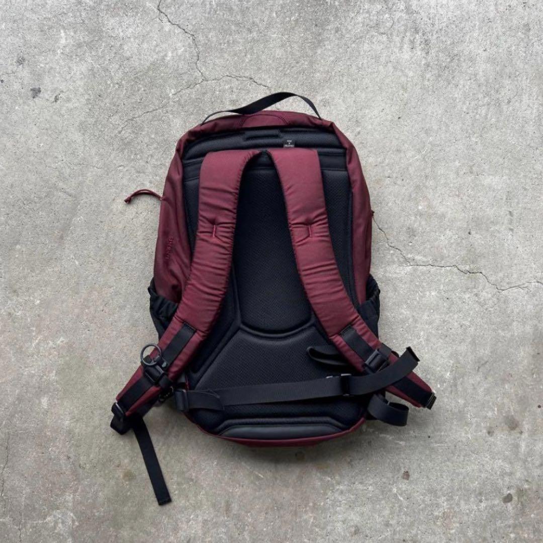 希少カラー ARC'TERYX mantis26 リュック ナイロン